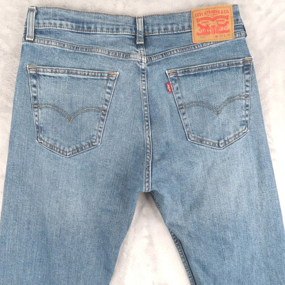 Levi Jeans Mens 34x30 Fit 32x29 Blue 505 Straight Leg Classic Medium Wash Rugged